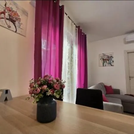 Daire Aurora, Liguria Rapallo